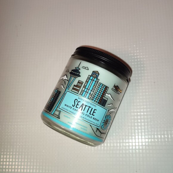 NEW Seattle Scented Candle Essential Oils Bath and Body Works Caramel Cold Brew - Picture 2 of 9
